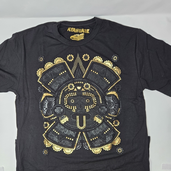 Other - Black and Gold Graphic Men's Shirt